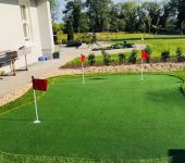artificial grass installation for home putting greens