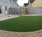 artificial grass lawn for holiday home